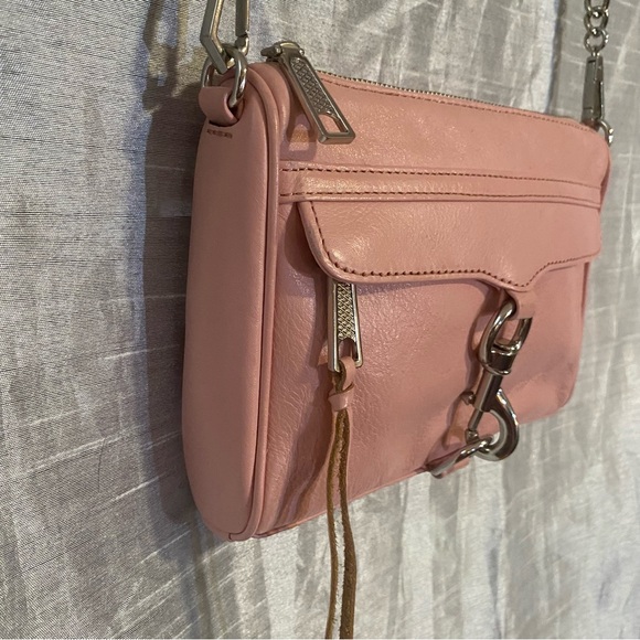 Rebecca Minkoff Mini Mac GUC see pics for wear on bottom corners, inside clean - Picture 4 of 16